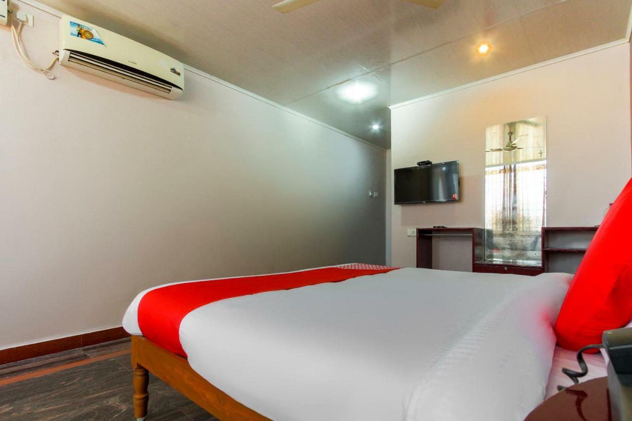 Oyo 45475 Annai Lodge Thanjavur Esterno foto