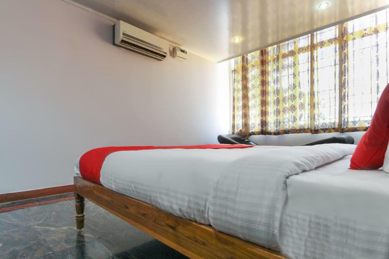 Oyo 45475 Annai Lodge Thanjavur Esterno foto