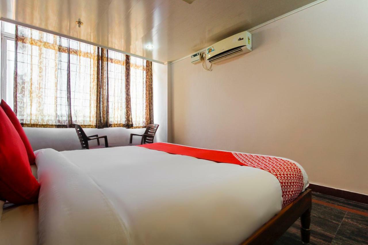 Oyo 45475 Annai Lodge Thanjavur Esterno foto